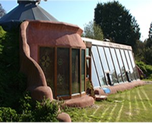 brigthon earthship